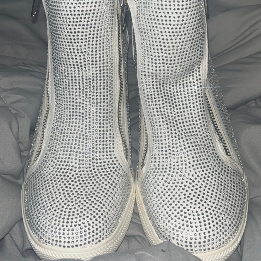 Macy’s INC Sneaker Wedge-White Rhinestones , Sz 9W